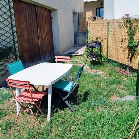 Maison 4 Pers Avec Jardin Au Pied Des Montagnes Ria Екстериор снимка