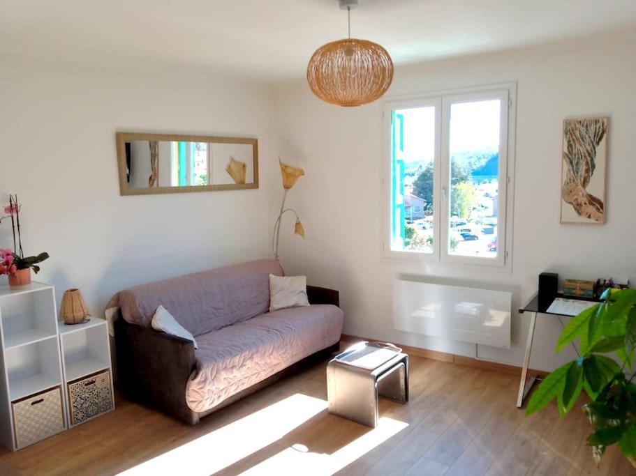 Maison 4 Pers Avec Jardin Au Pied Des Montagnes Ria Екстериор снимка