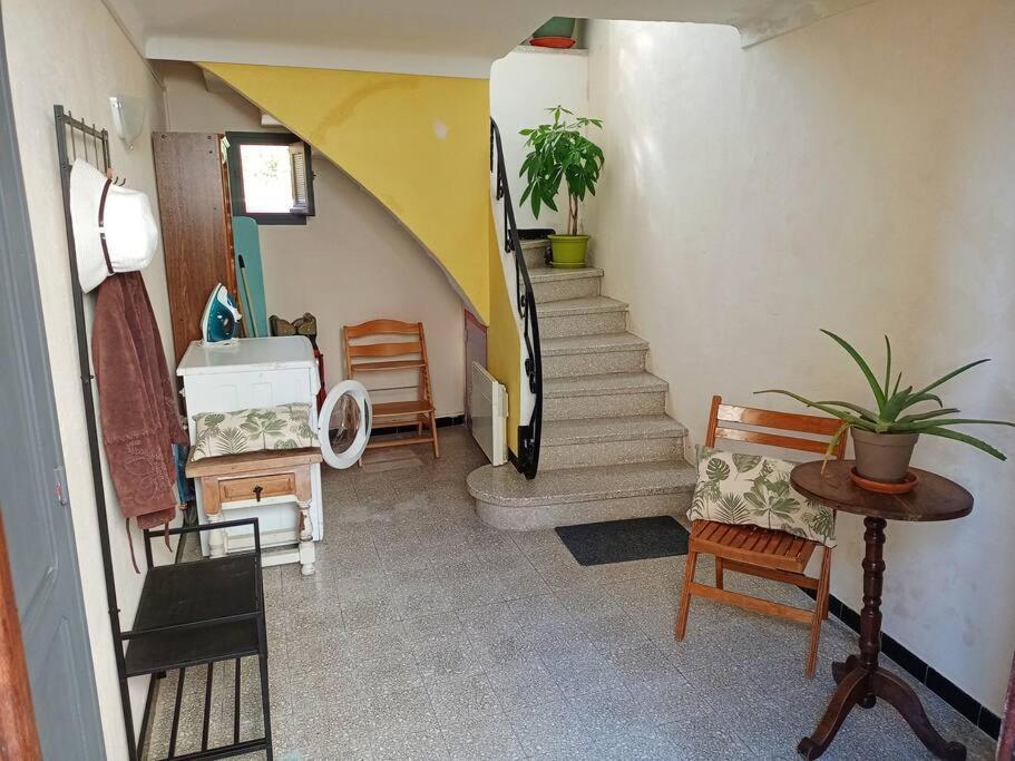 Maison 4 Pers Avec Jardin Au Pied Des Montagnes Ria Екстериор снимка